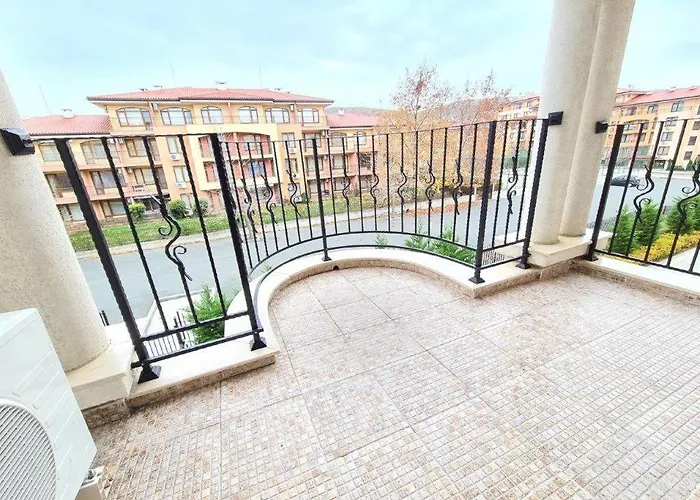 Premier Lux Апартамент Свети Влас